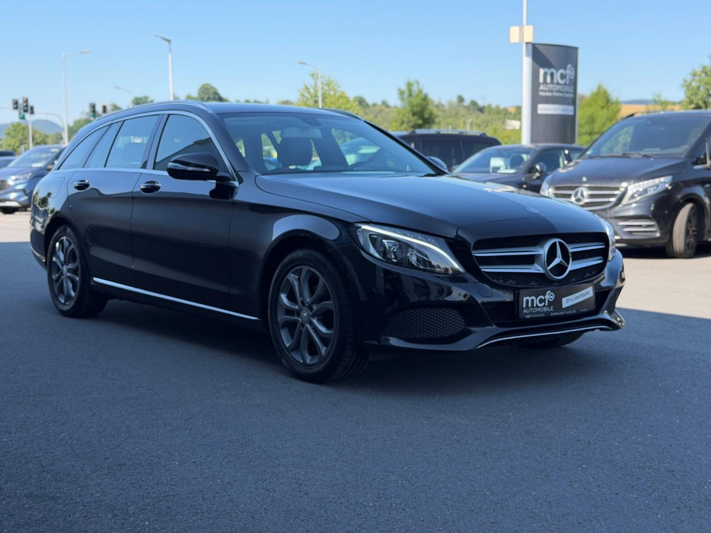 Mercedes-Benz C180 T CGI Avantgarde *LED*Navi*AHK*