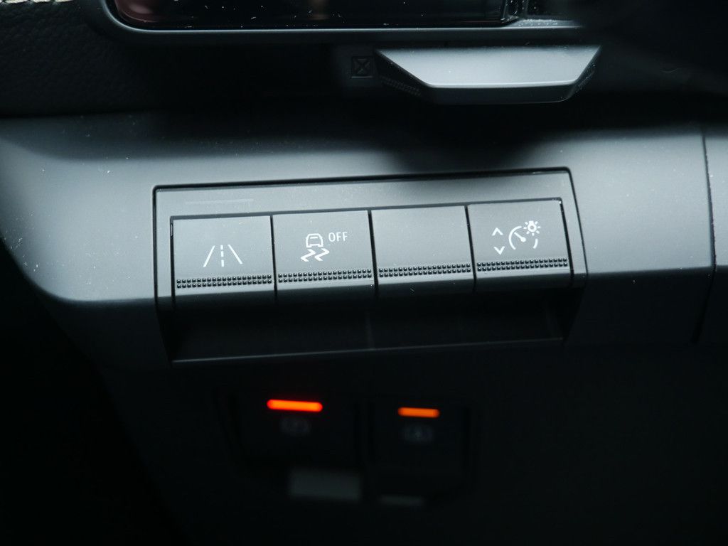 Fahrzeugabbildung Renault Megane E-Tech EV60 220 Iconic