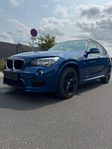 BMW X1 28i x-drive *M-Paket/Leder/Tempomat... - BMW 128: I