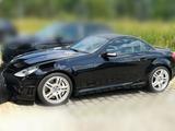 Mercedes-Benz SLK 55 AMG / Driver & Performance Package  - Mercedes-Benz SLK 55 AMG