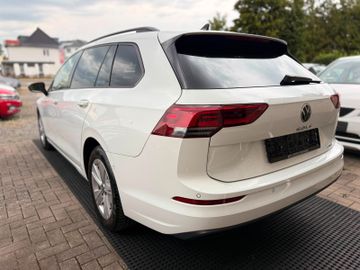 Volkswagen Golf - 6