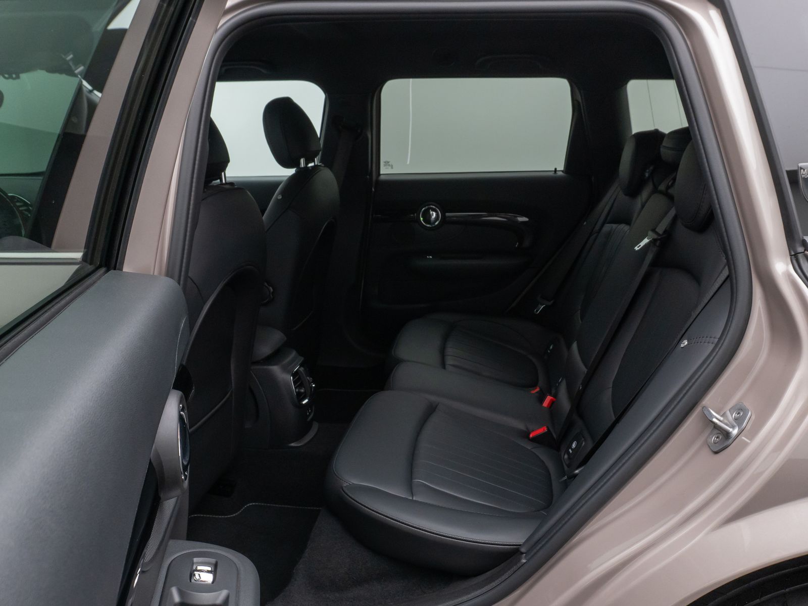 Fahrzeugabbildung MINI Cooper S Clubman Yours Trim Kamera DAB Komfort