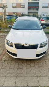 Skoda Octavia  Modell 2013  Top Zustand - Skoda Octavia: Model