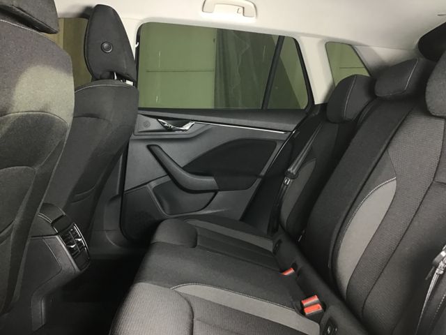 Fahrzeugabbildung Skoda Kamiq Tour 1.0 TSI DSG/LED/SHZ/Tempo/SmartLink