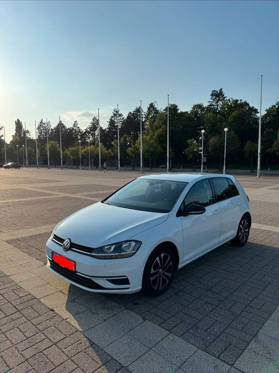 Image of Volkswagen Golf