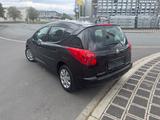 Peugeot 207 SW Filou - Peugeot 207: Filou
