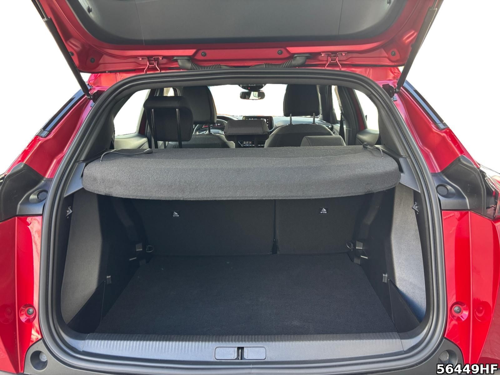 Fahrzeugabbildung Peugeot 2008 Active SHZ+NAVI+LANEASSIST+TEMPOMAT+LED