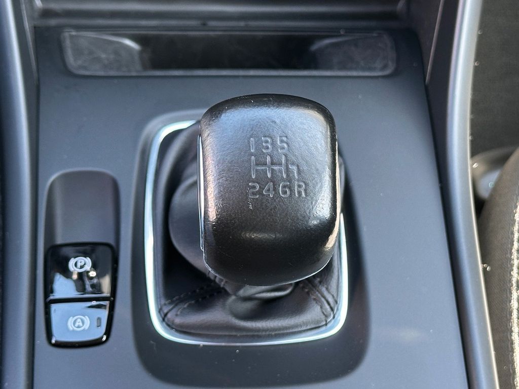 Volvo XC40 D3 2WD *Sitzh.*Navi*LED*Tempomat*LM*