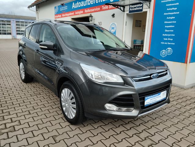 Ford Kuga Titanium TÜV-AU NEU