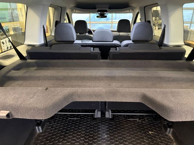 Caddy Maxi 1.5 TSI LIFE 7 SITZE+LED+NAVI+DCP+LAN