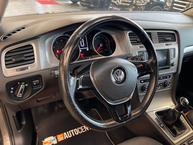 MYAUTOCENTER – Gebraucht- und Jahreswagen mit Werkstattservice in Pfaffenhofen Volkswagen Golf VII Variant Comfortline BMT *Klima*TÜV*PDC*