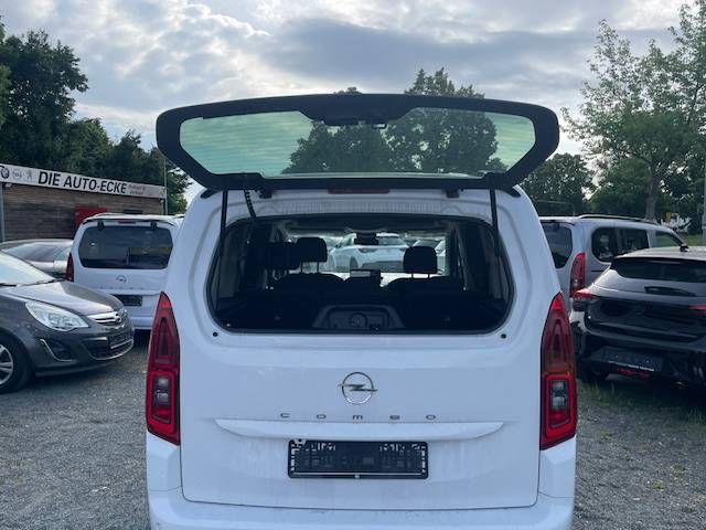 Fahrzeugabbildung Opel Combo Life GS 1.5D Automatik/ Klima AT, SHZ, Nav
