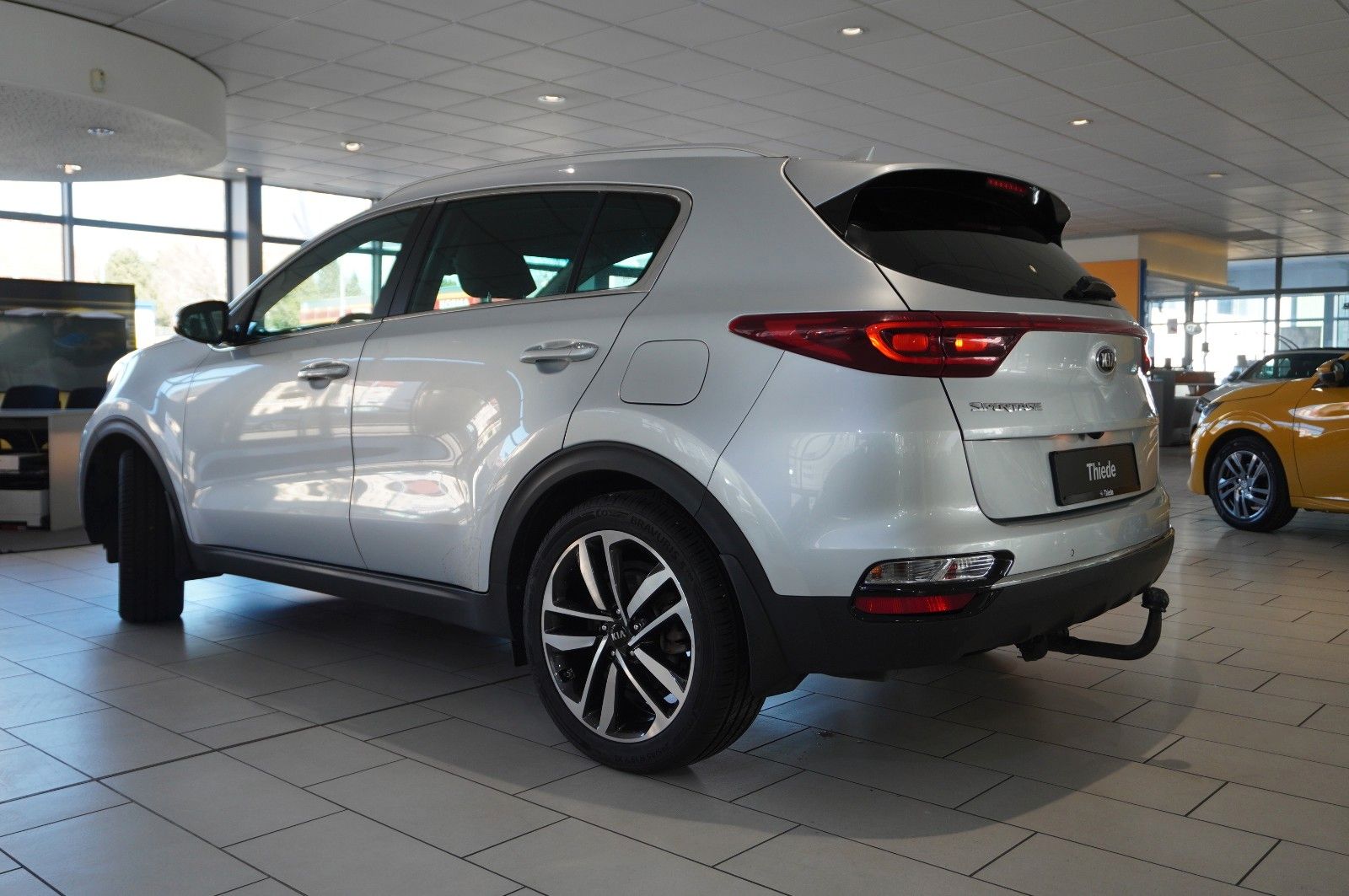 Fahrzeugabbildung Kia Sportage 1.6 CRDI 2WD DCT NAVI/LED/KAMERA/SH/AHK