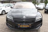 Skoda Superb Combi Sportline Aut.2,0TDI AHK Leder Matr - Skoda Superb mit Diesel-Antrieb: Kombi, Automatik, 2.0