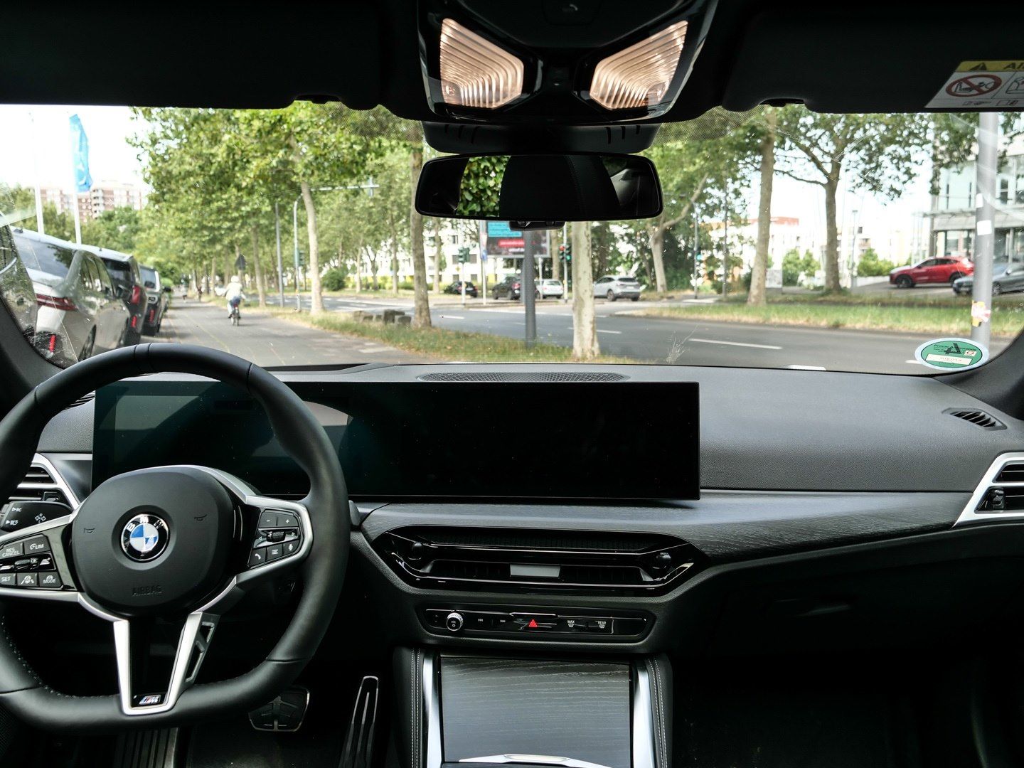 BMW i4 - Bild 12
