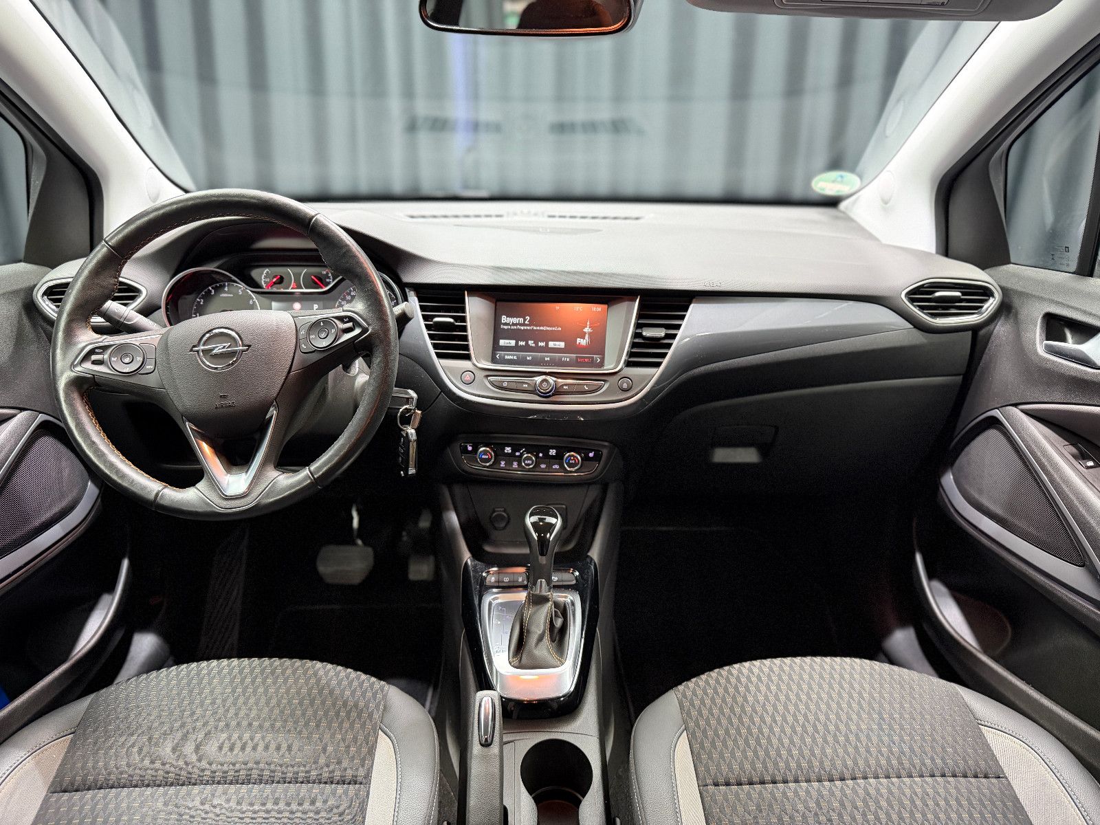 Fahrzeugabbildung Opel Crossland (X)1.2 DI Turbo Innovation|AUTOMATIK
