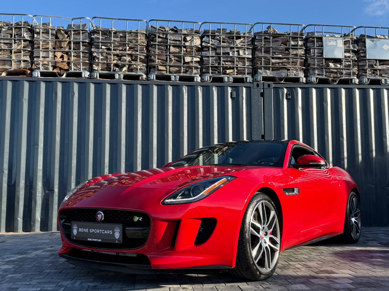Jaguar F-Type R 5.0 L V8 Kompressor 551PS Gepflegt Pano