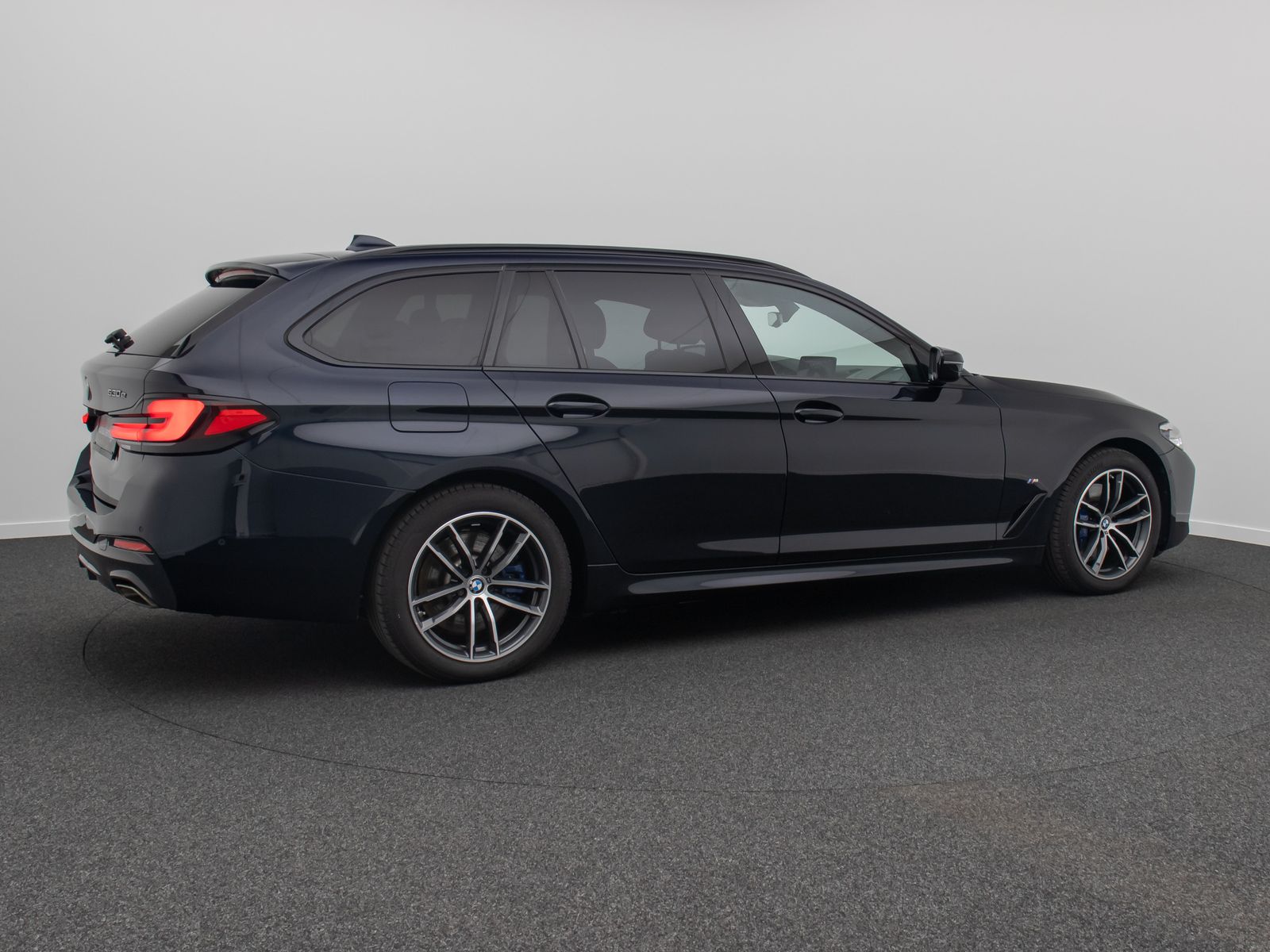Fahrzeugabbildung BMW 530e xD M Sport DAB Kamera Alarm 4*Klima Leder