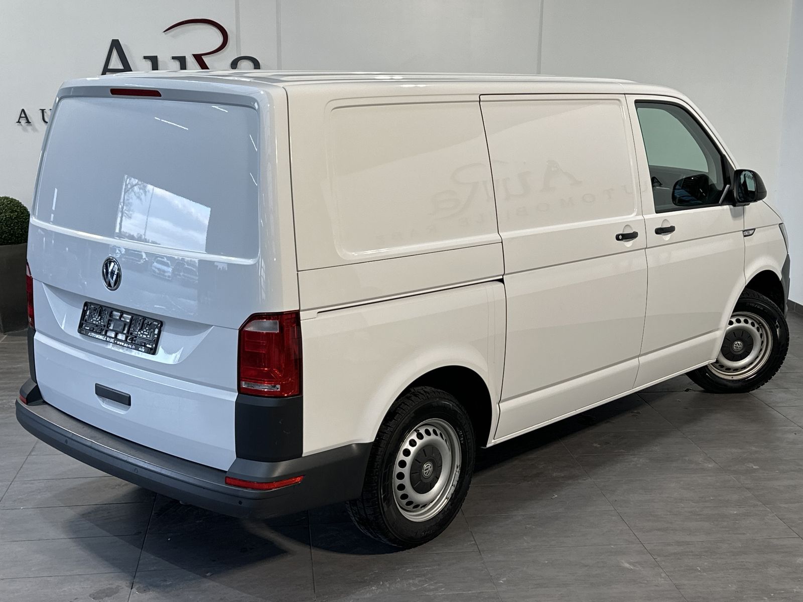 Fahrzeugabbildung Volkswagen T6 Transporter 2.0 TDI Kasten SORTIMO+PP+BLUETOO