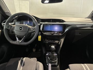 Fotografie 14 des Opel Corsa GS 1.2 Direct Injection Turbo