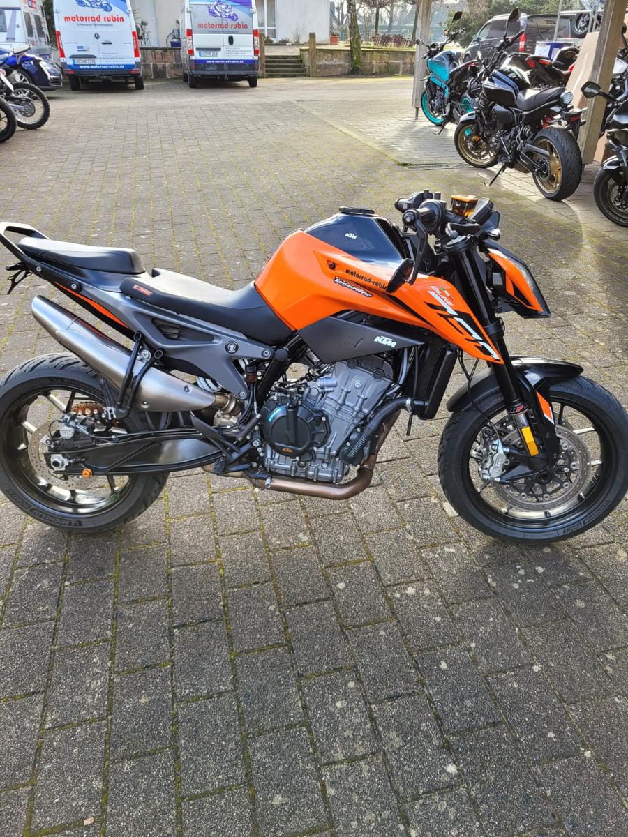 KTM 790 Duke