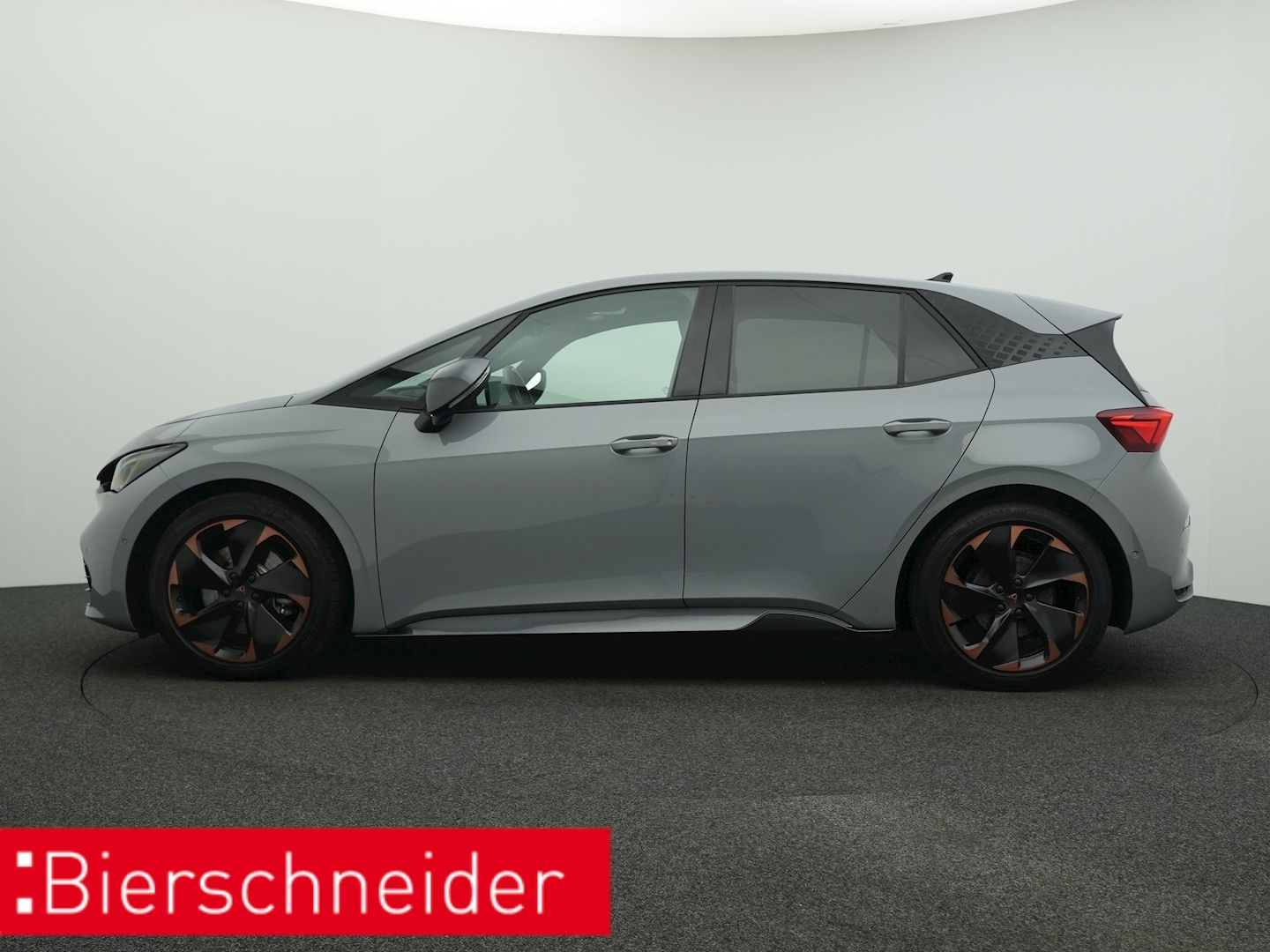 Cupra Born LED NAVI PANO KAMERA imagem 3
