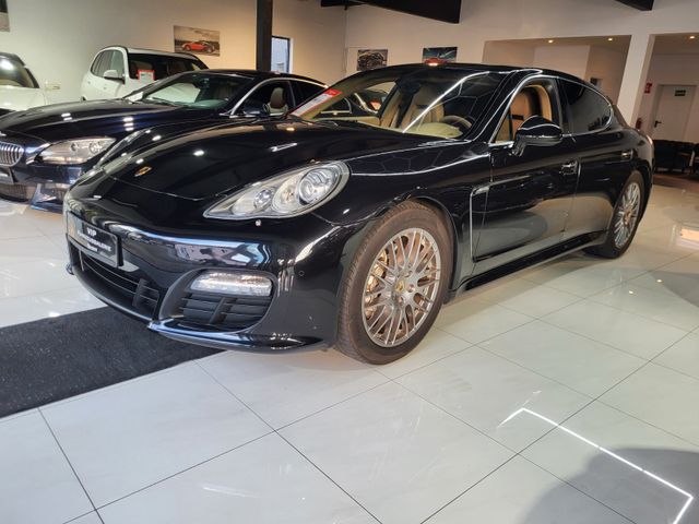 Porsche Panamera GTS V8*Kamrra*S-Auspuff*Scheckheft*Navi