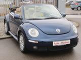 Volkswagen New Beetle Cabriolet - blaue Volkswagen New Beetle