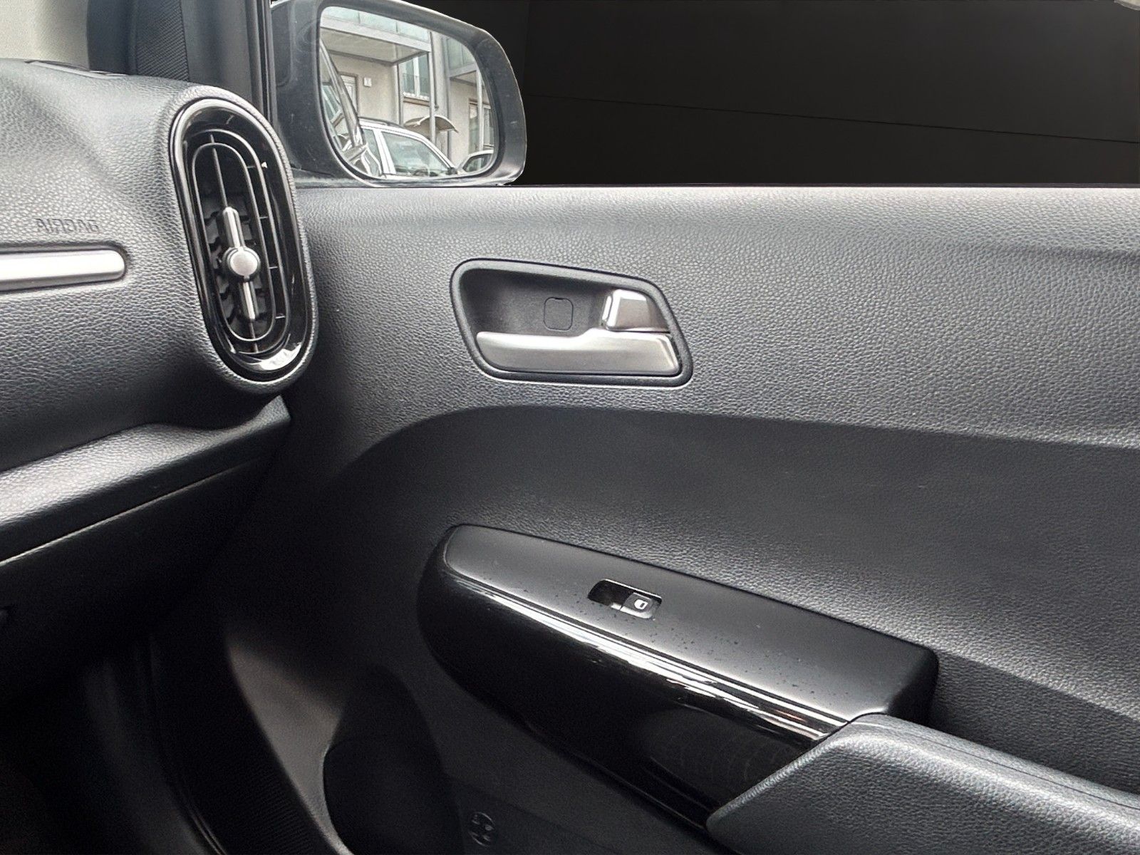 Fahrzeugabbildung Kia Picanto Automatik/Klima/Sitz+lenkrad Heiz/Kamara