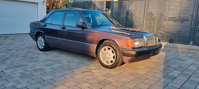 Mercedes-Benz 190E 2.0 Automatik, H-Kennzeichen, TÜV neu !