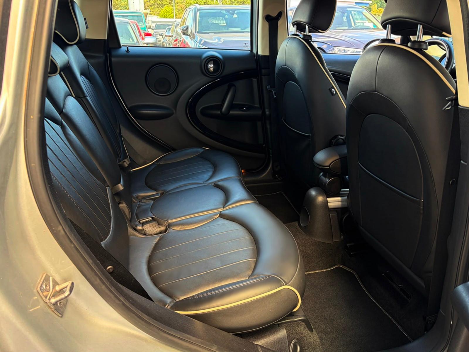 MINI COOPER SD Countryman Aut-F1 Leder Navi PDC Xenon