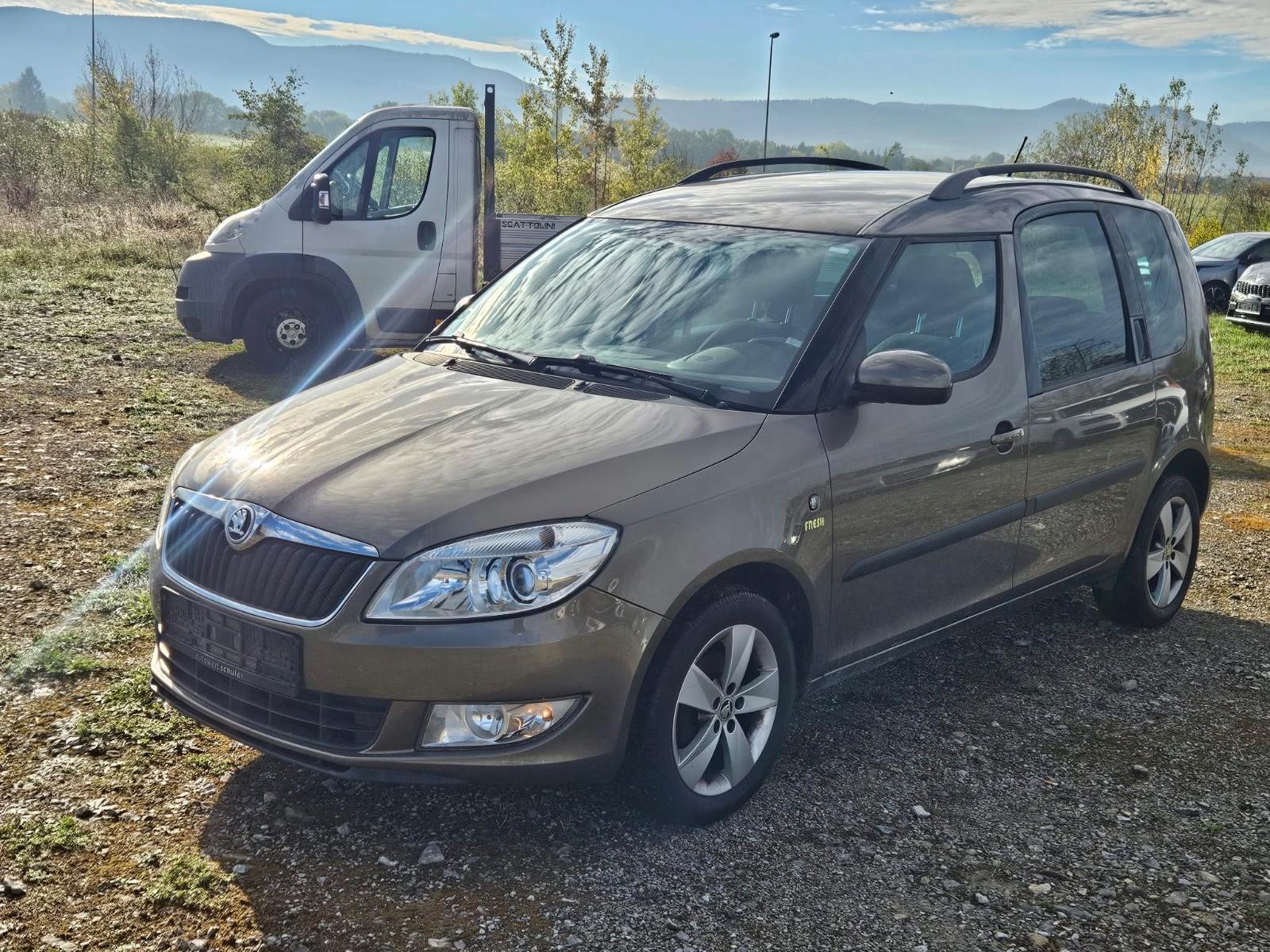 Skoda Roomster 2013 — photo 11