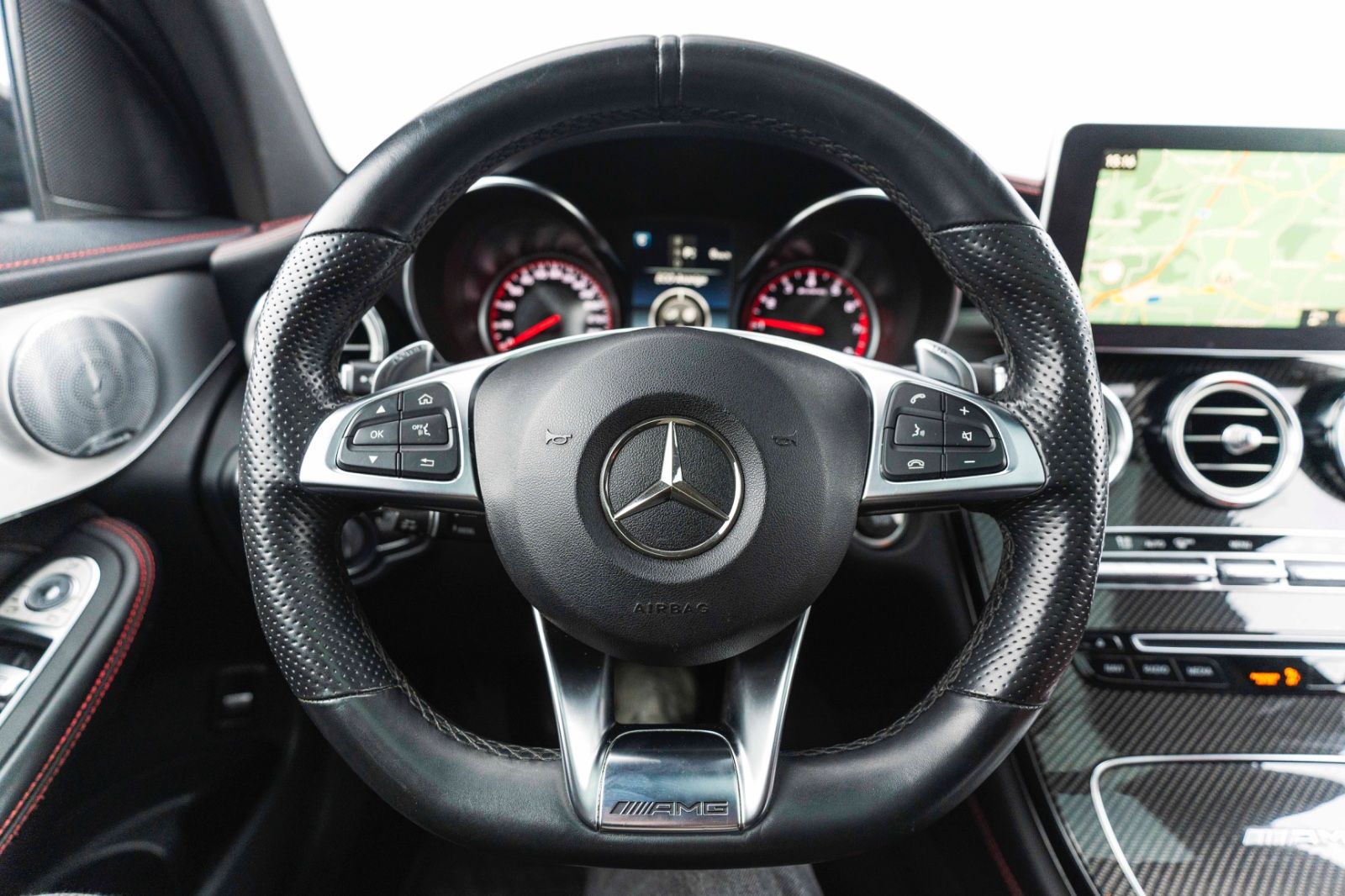 Fahrzeugabbildung Mercedes-Benz GLC 63 AMG 4MATIC BURMESTER ACC 360° NIGHT KAM