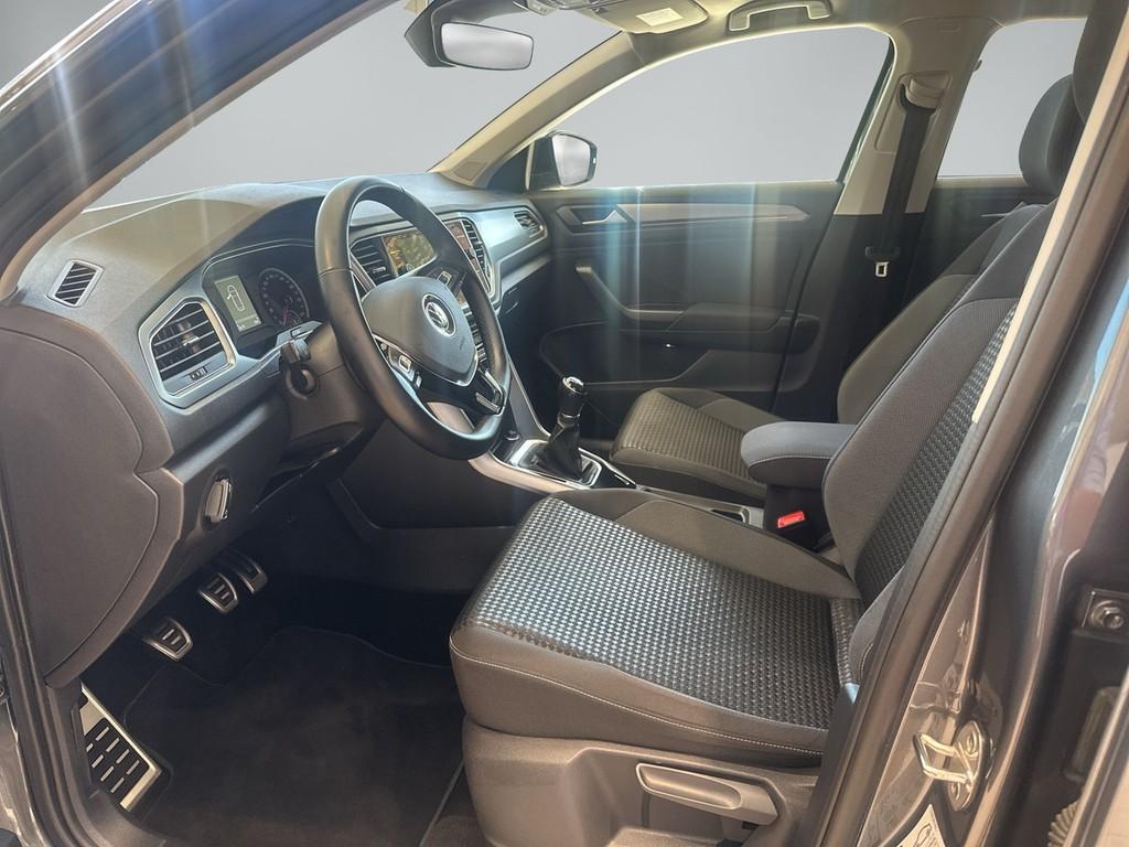 Volkswagen T-Roc 1.0TSI Active LED Navi StHz Kamera el.Heck, миниатюра 2