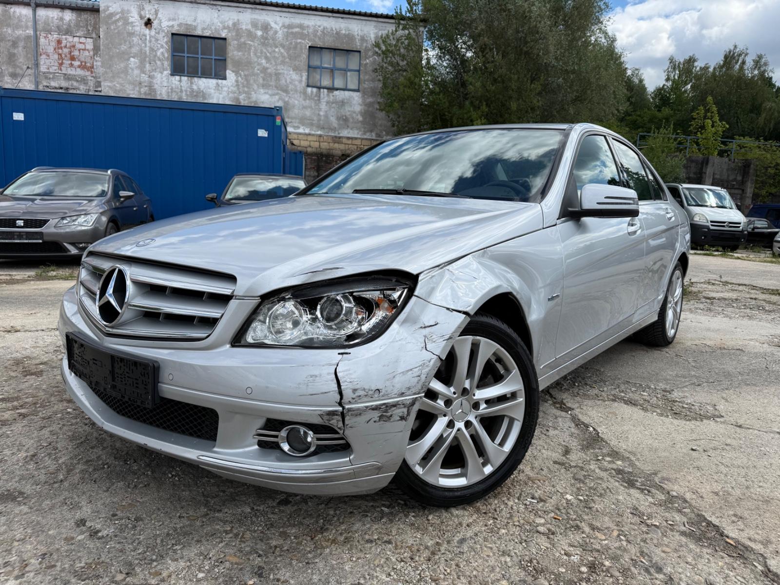 Mercedes-Benz C 220CDI Limousine*AUTOMATIK*NAVI*BlueEfficiency