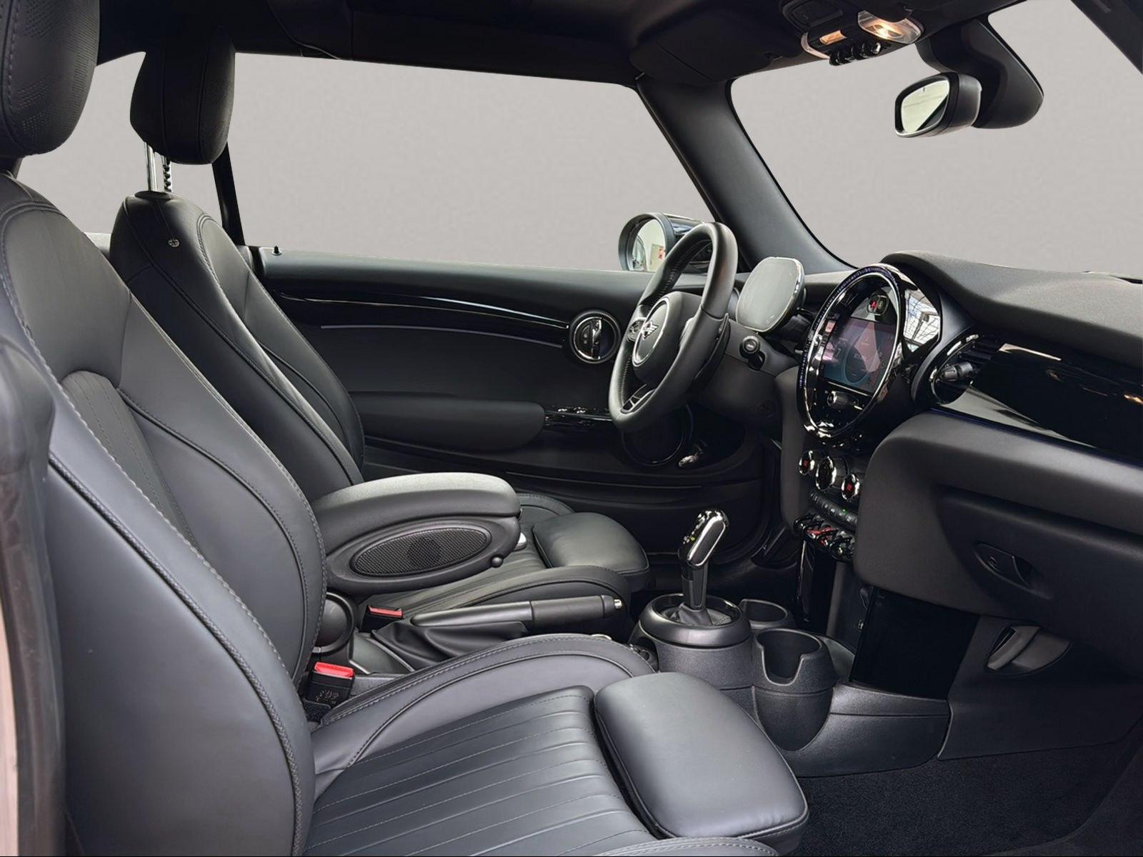 MINI Cooper S Cabrio Navi PDC Driv.Assist Sportsitze