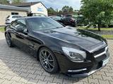 Mercedes-Benz SL 400 AMG-Line / LEDER / PANO/XENON - Mercedes-Benz SL 400 aus 2015