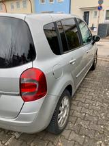 Renault Modus Dynamique 1.2 16V TCE 100 Renault eco2... - Renault: R10