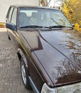 Volvo 740 - Volvo 740 mit Benzin-Antrieb: Limousine