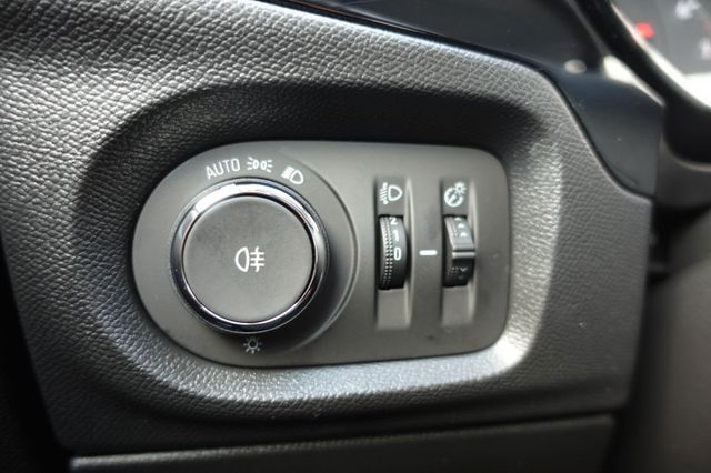 Fahrzeugabbildung Opel Corsa F 1.2 Turbo Edition LED,SHZ,PDC,Allwetter