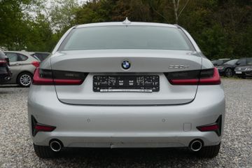 BMW 320 - 8