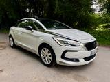 DS Automobiles DS5 BlueHDi 120 Stop&Start - - DS Automobiles DS5 mit Diesel-Antrieb