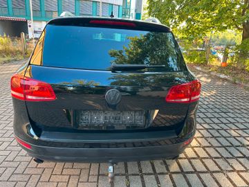Volkswagen Touareg - 3