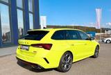 Skoda Octavia Combi RS 2.0 TSI*Massage*RfK*LED*Alcanta - Skoda Octavia: Grün
