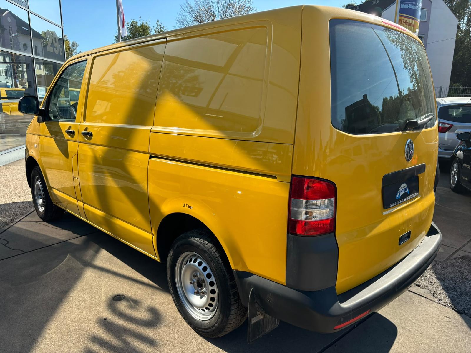 VOLKSWAGEN T5 - TRANSPORTER - 84 CV - BVM - AIDE AU STATIONNEMENT
