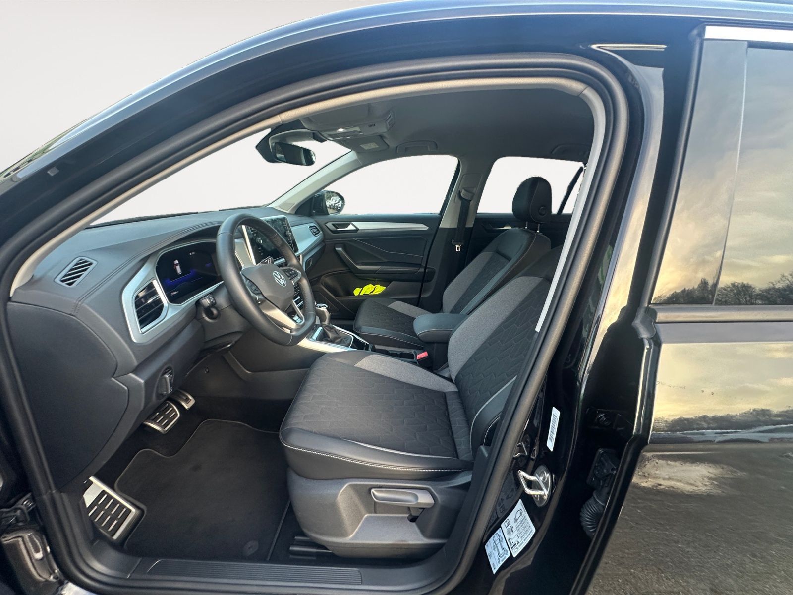 Volkswagen T-Roc - Bild 10