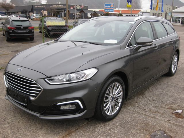 Ford Mondeo Turnier Titanium**Winterpaket**