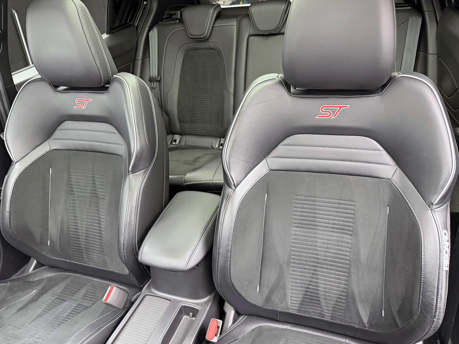 Fahrzeugabbildung Ford FOCUS ST PERFORMANCE/MAXTON/BULLX-MOTORSPORT/B&O