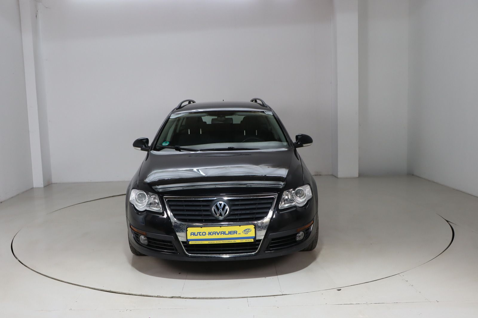 Fahrzeugabbildung Volkswagen Passat Variant 2.0 TDI DPF Trendline
