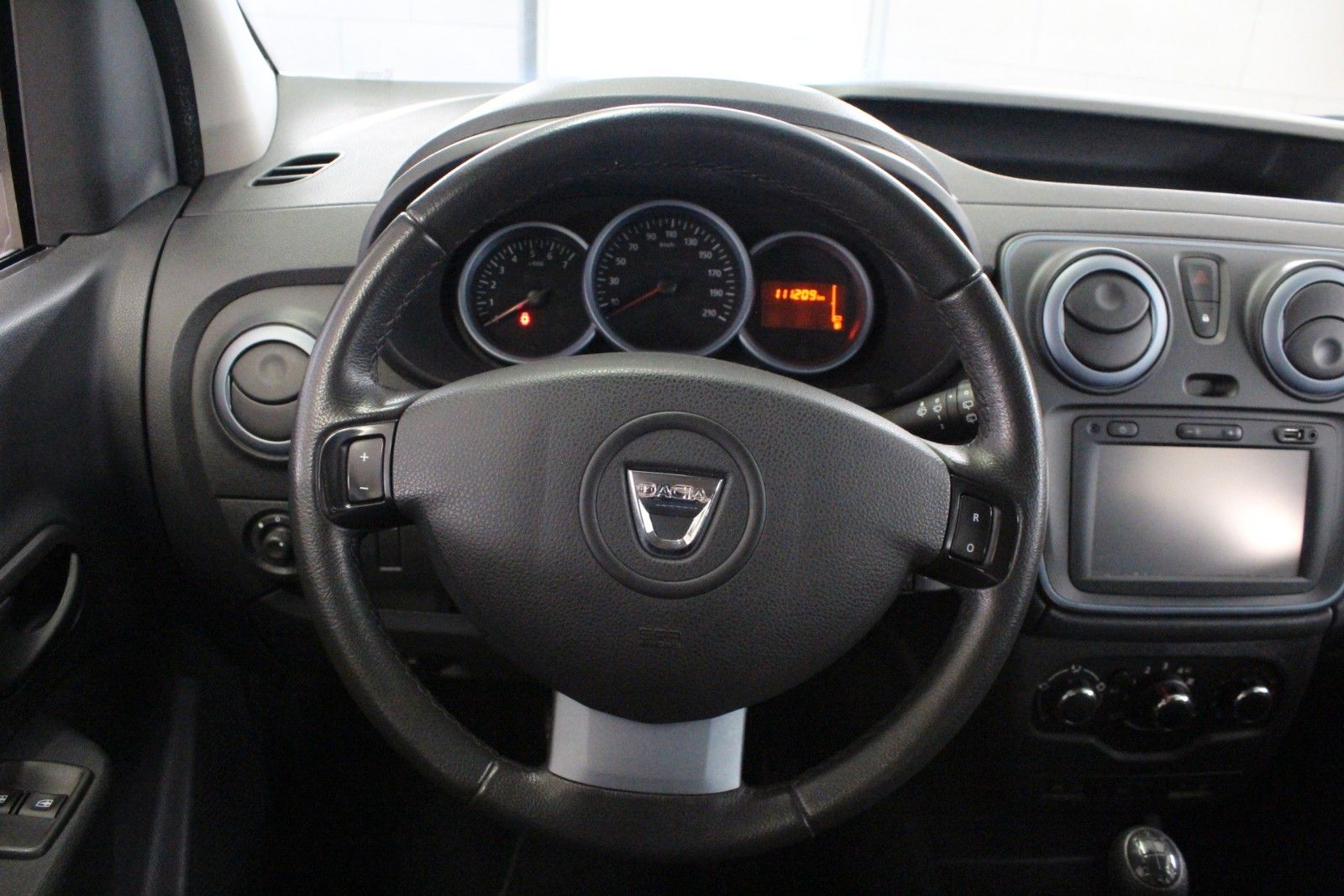Fahrzeugabbildung Dacia Dokker TCe 115 Stepway *Navi*Klima*Shz